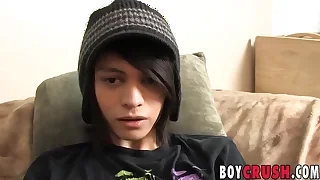 Pretty Twink XXX 4